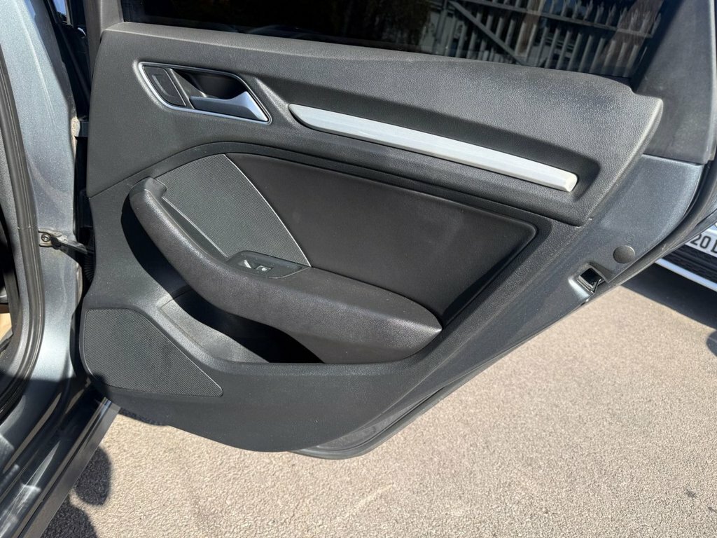 Audi A3 1.6 Tdi Se Technik Sportback Euro 6 S S Black #62