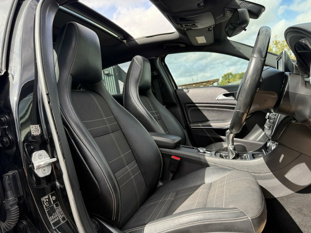 Mercedes-Benz A Class 1.6L Sport Black #3