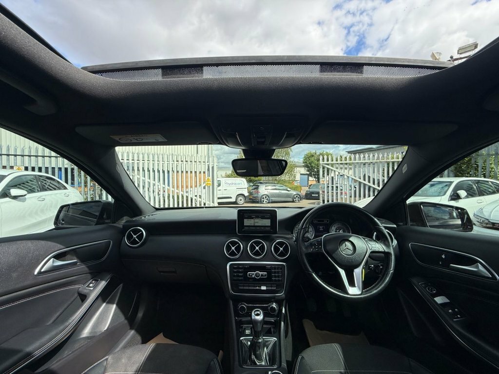 Mercedes-Benz A Class 1.6L Sport Black #2