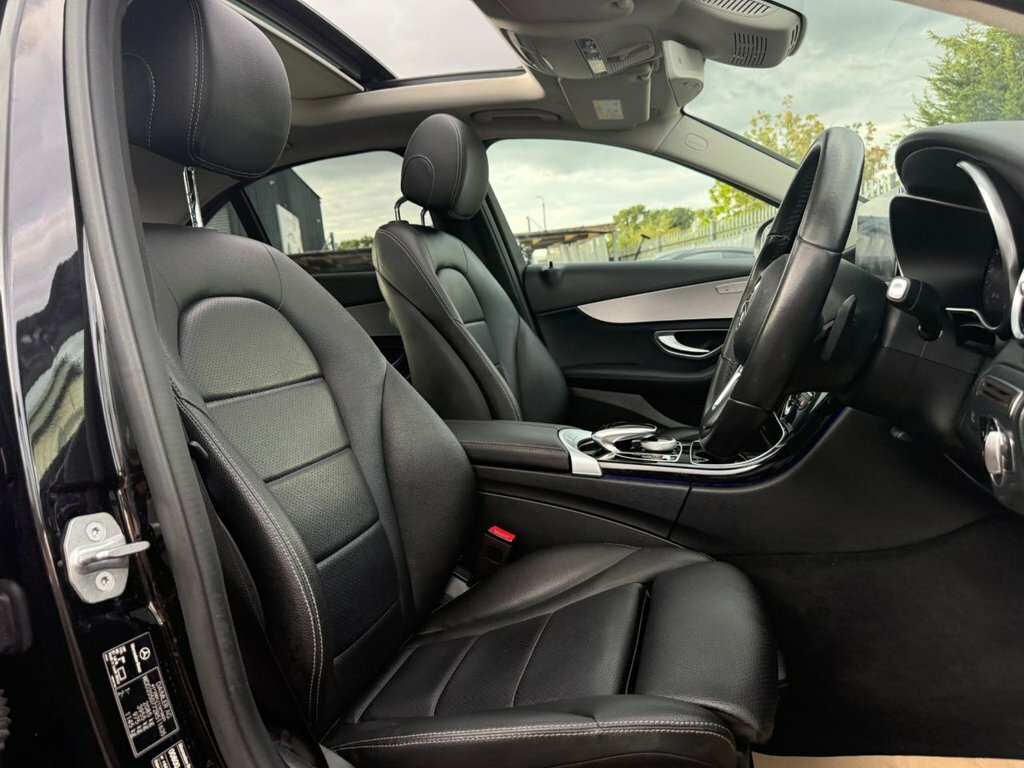Mercedes-Benz C Class 1.5L Sport Black #4