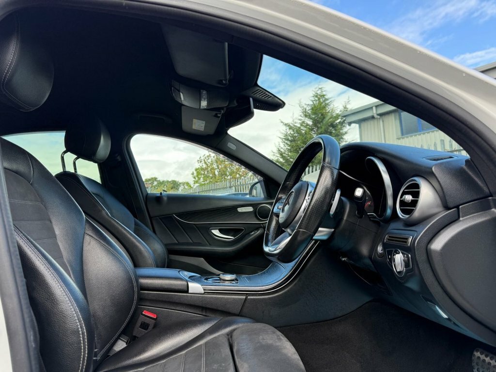 Mercedes-Benz C Class C220d Se Executive Edition 9G-tronic Blue #40