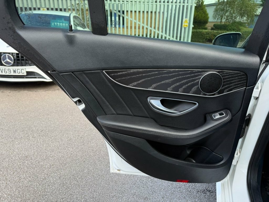 Mercedes-Benz C Class C220d Se Executive Edition 9G-tronic Blue #69