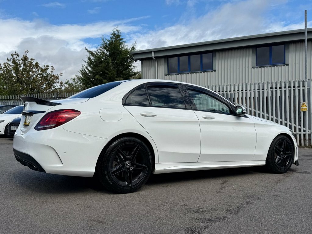 Mercedes-Benz C Class C220d Se Executive Edition 9G-tronic Blue #15