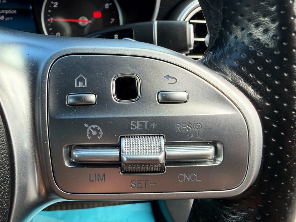 Mercedes-Benz C Class C220d Se Executive Edition 9G-tronic Blue #46