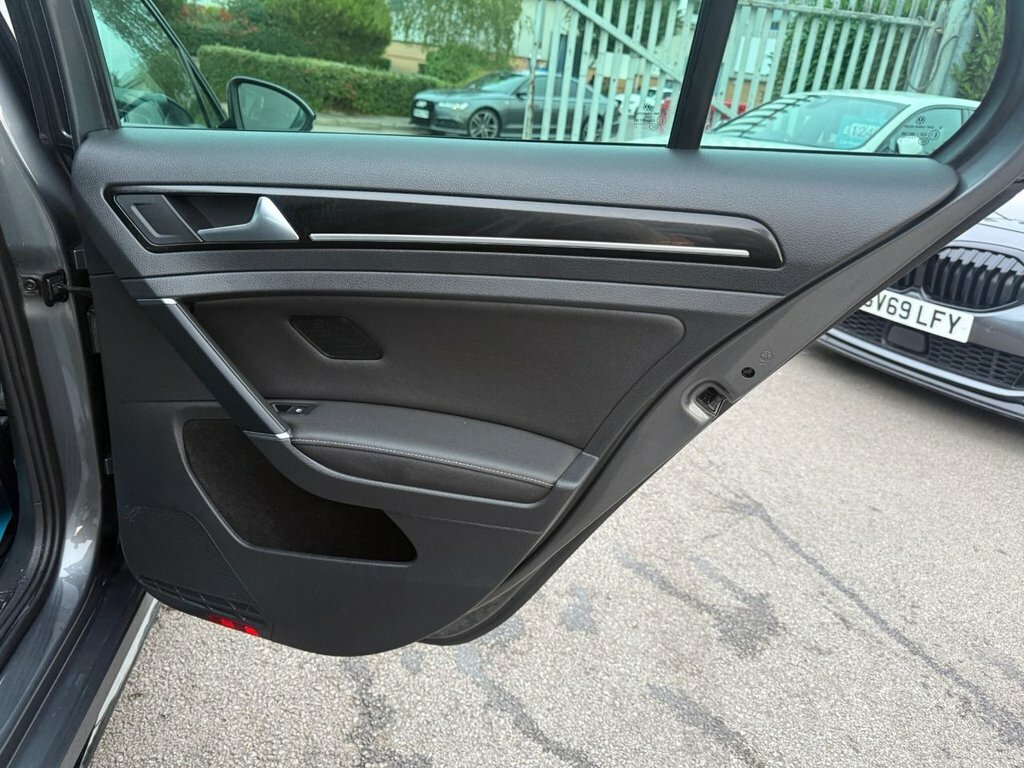Volkswagen Golf 1.5 Tsi 150 Style 150 Ps Grey #67