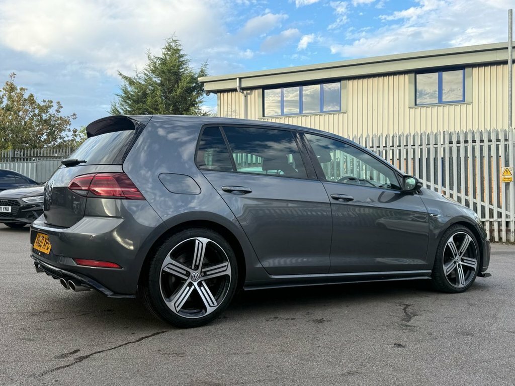 Volkswagen Golf 1.5 Tsi 150 Style 150 Ps Grey #14