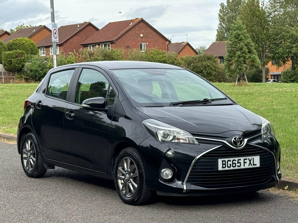 Toyota Yaris 1.33 Dual Vvt-i Icon Euro 5 Euro 5 Black