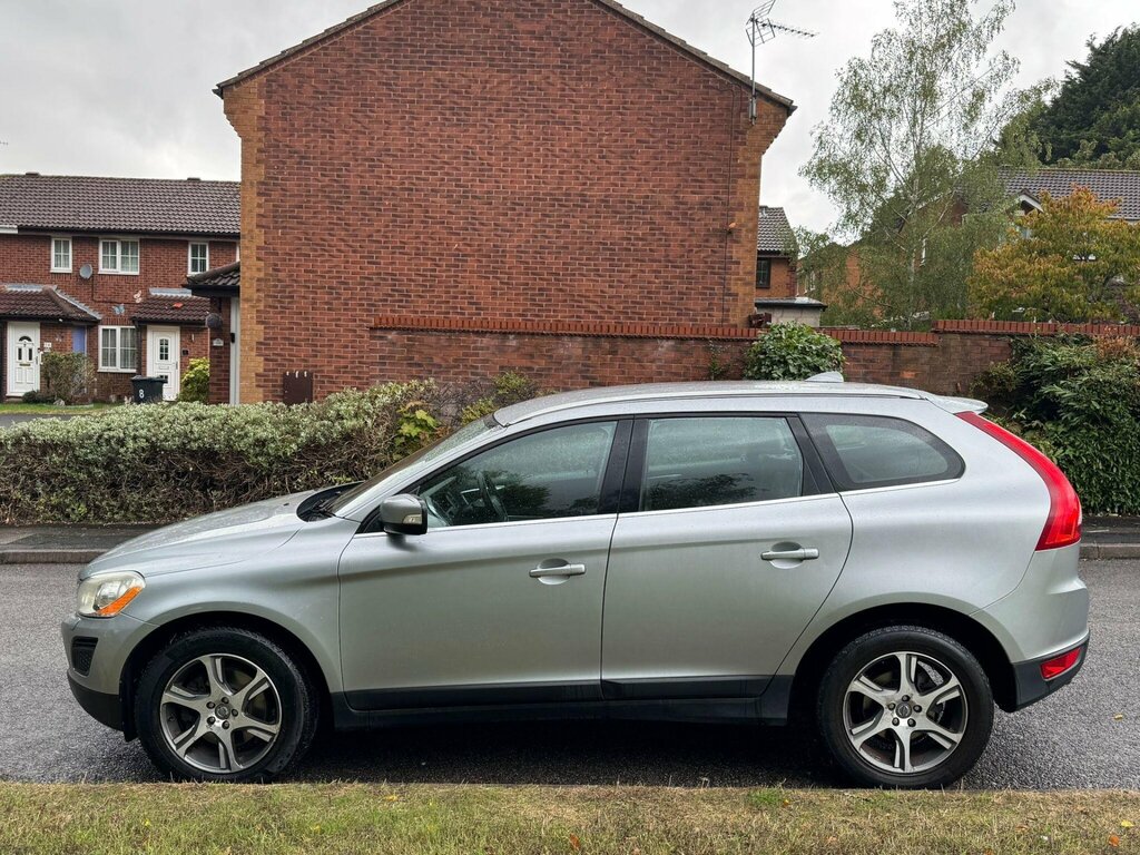 Volvo XC60 2.4 D4 Se Lux Awd Euro 5 Ss Silver #3