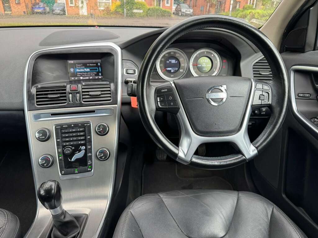 Volvo XC60 2.0 T5 Se Lux Powershift Silver #15