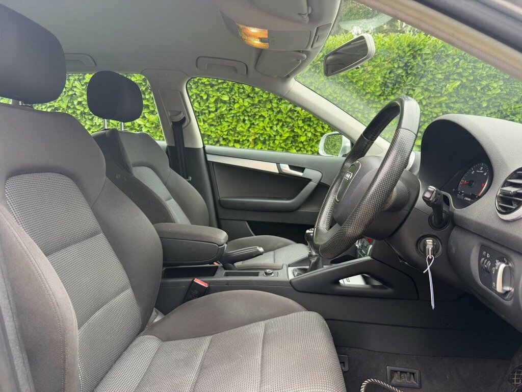 Audi A3 1.6 Tdi Sport Sportback Euro 5 Ss Black #17