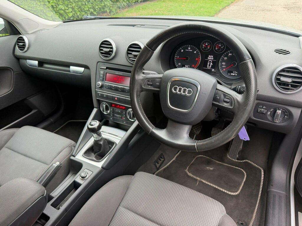 Audi A3 1.6 Tdi Sport Sportback Euro 5 Ss Black #18