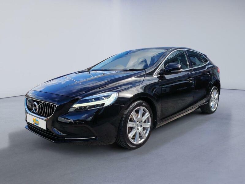 Volvo V40 2.0 D2 Inscription Hatchback Eur Black #3