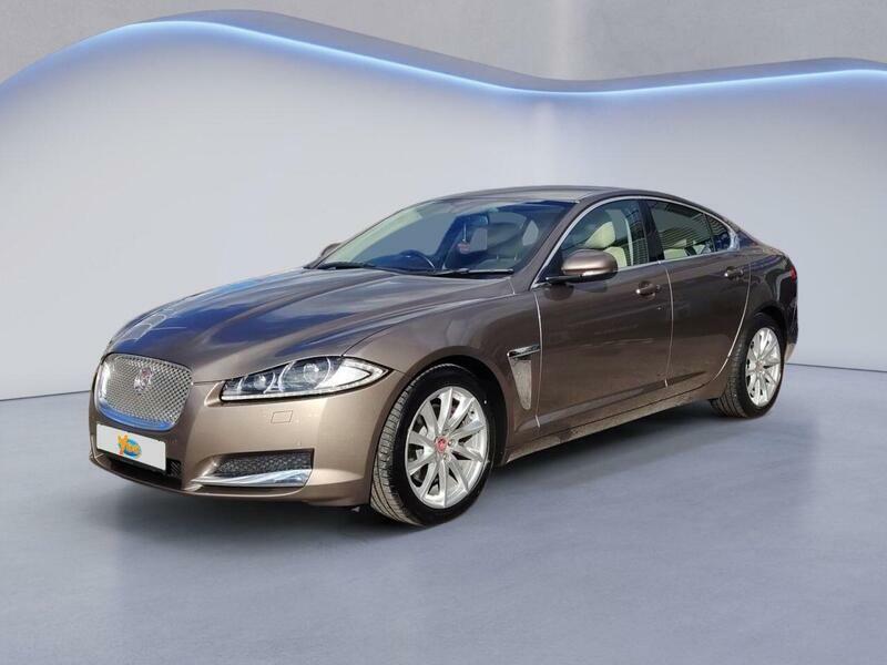 Jaguar XF D V6 S Premium Luxury Grey #8