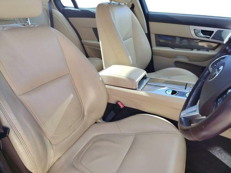 Jaguar XF D V6 S Premium Luxury Grey #11