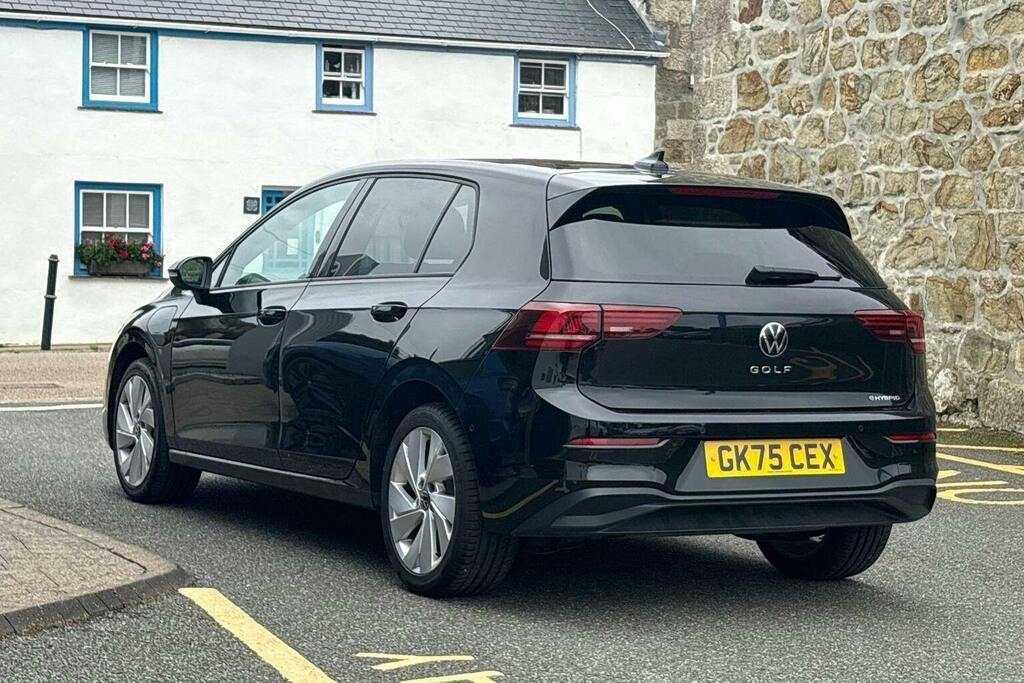 Volkswagen e-Golf 1.5 Tsi Ehybrid 19.7Kwh Match Hatchback Black #5