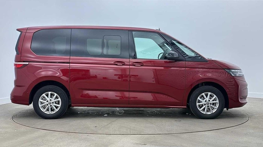 Volkswagen Multivan 2.0 Tdi Life Mpv Dsg Red #4