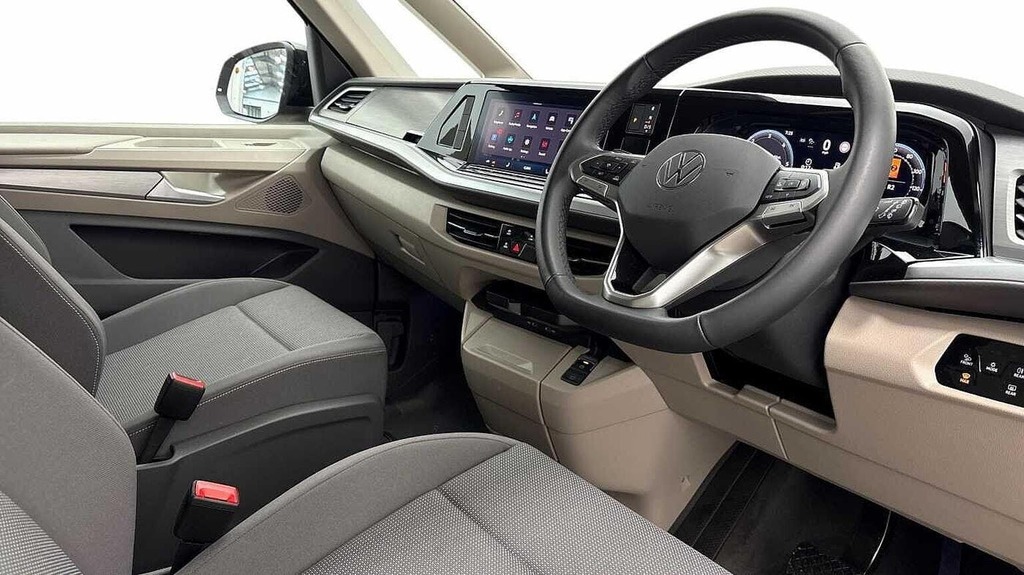 Volkswagen Multivan 2.0 Tdi Life Mpv Dsg Red #6