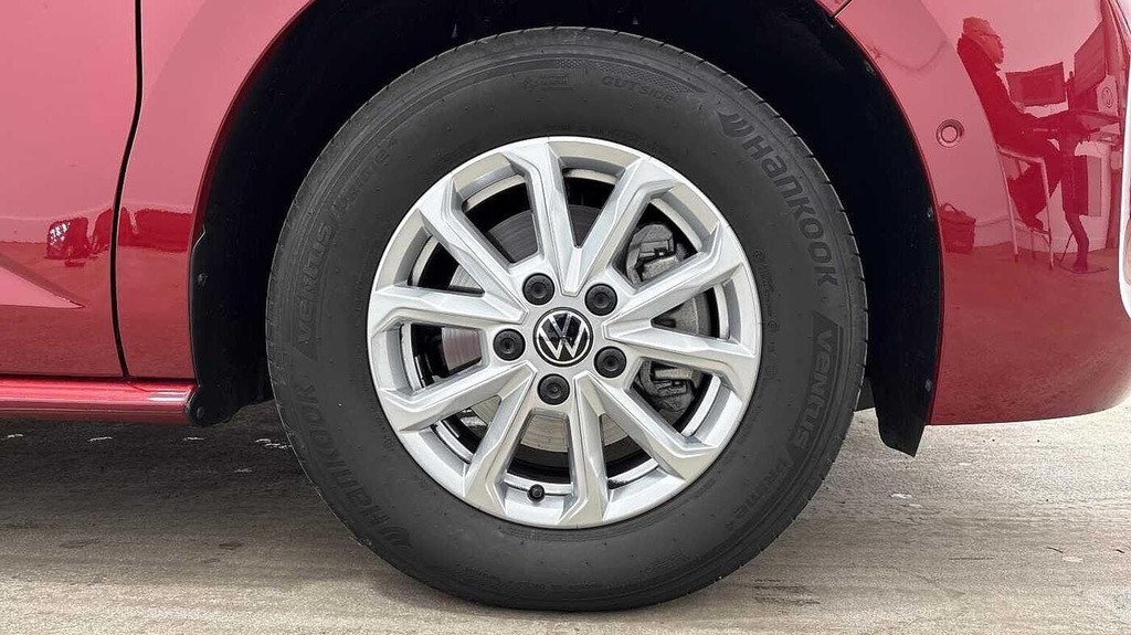 Volkswagen Multivan 2.0 Tdi Life Mpv Dsg Red #5