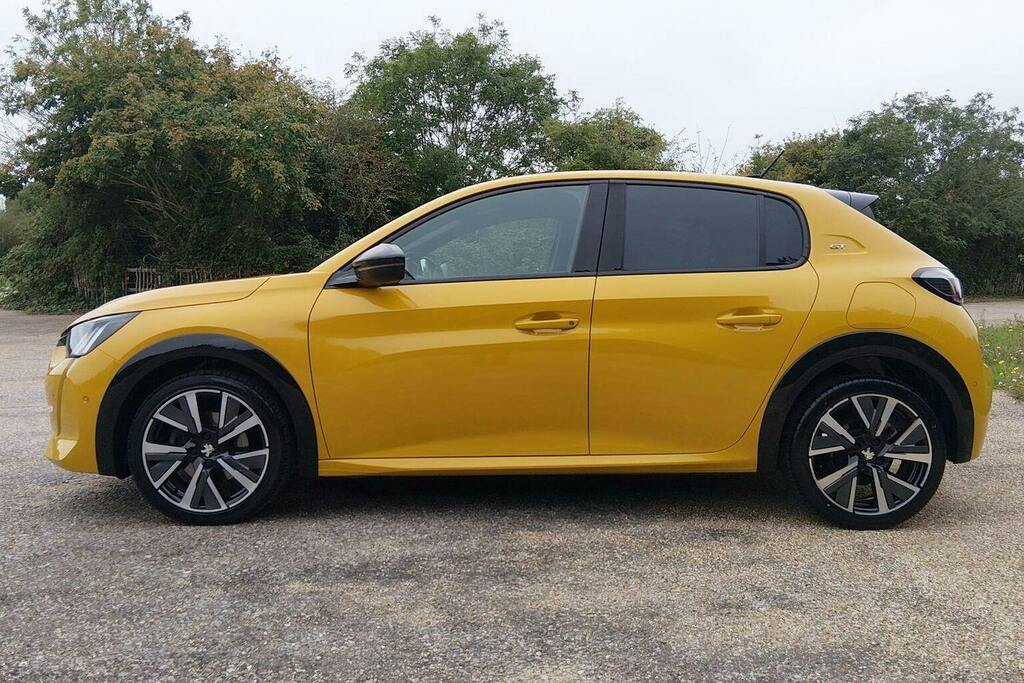 Peugeot 208 1.2 Puretech Gt Hatchback Yellow #6
