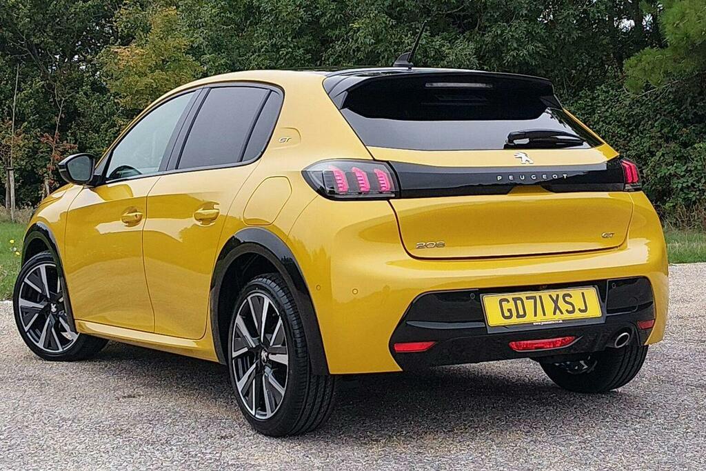 Peugeot 208 1.2 Puretech Gt Hatchback Yellow #5