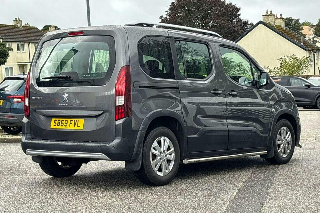Peugeot Rifter 1.5 Bluehdi Allure Standard Mpv Grey #3
