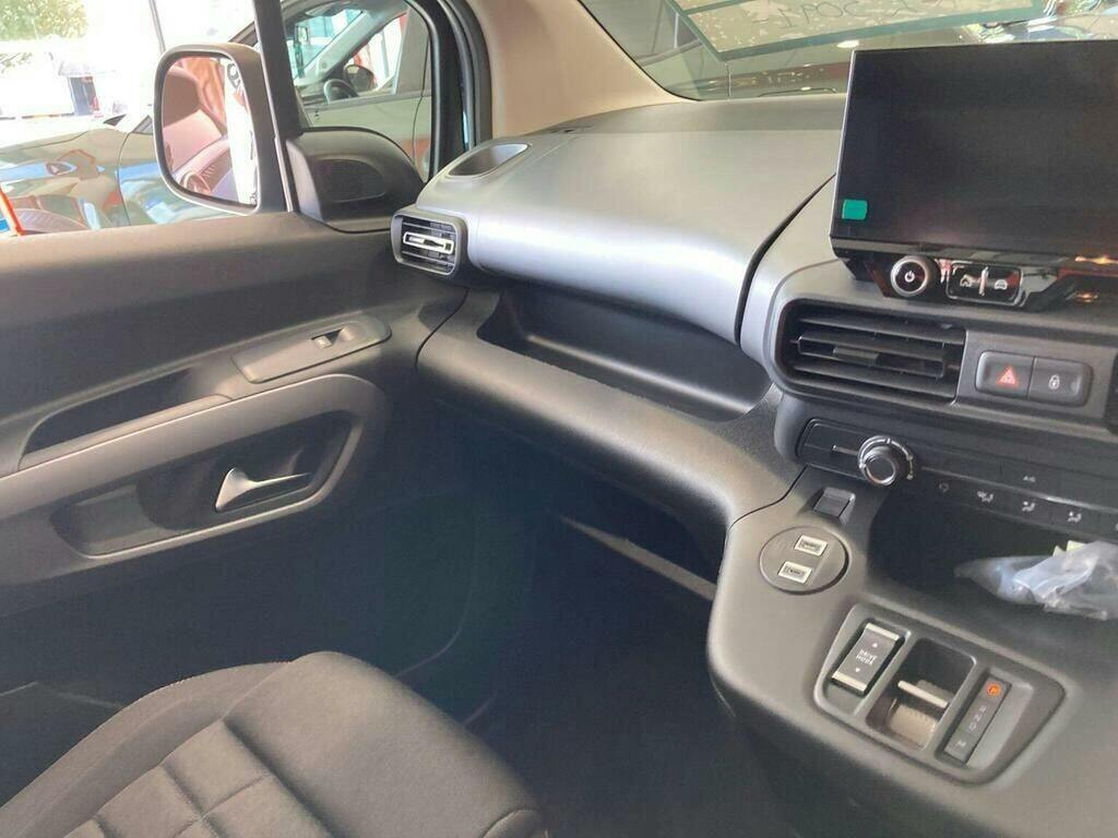 Citroen Berlingo Max Green #8