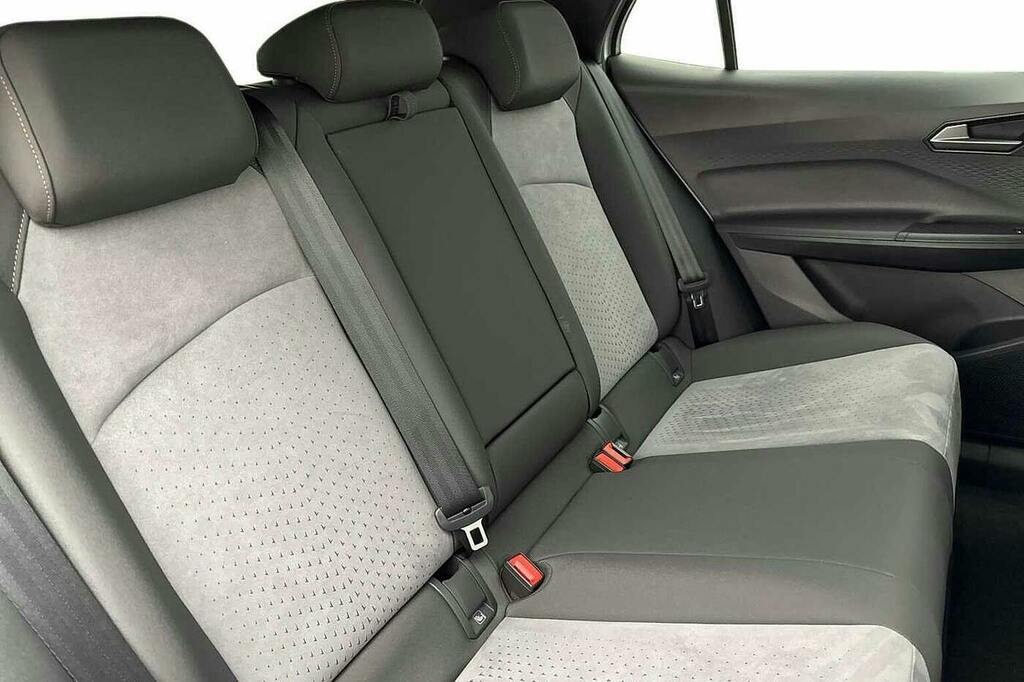Cupra Born E Boost 59Kwh V3 Hatchback Silver #6