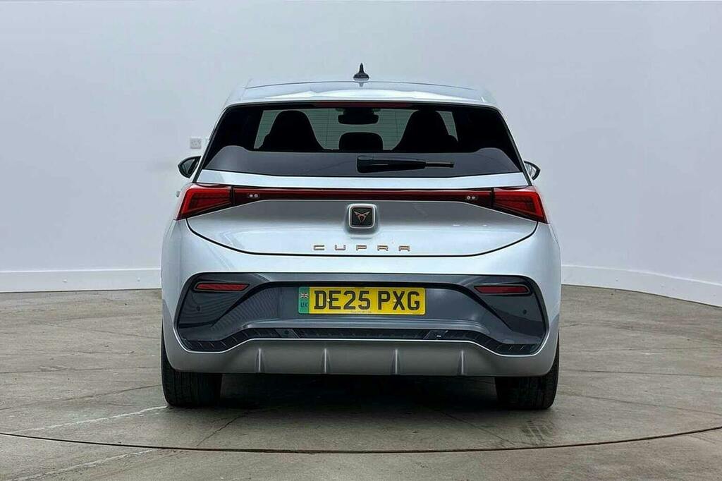Cupra Born E Boost 59Kwh V3 Hatchback Silver #5