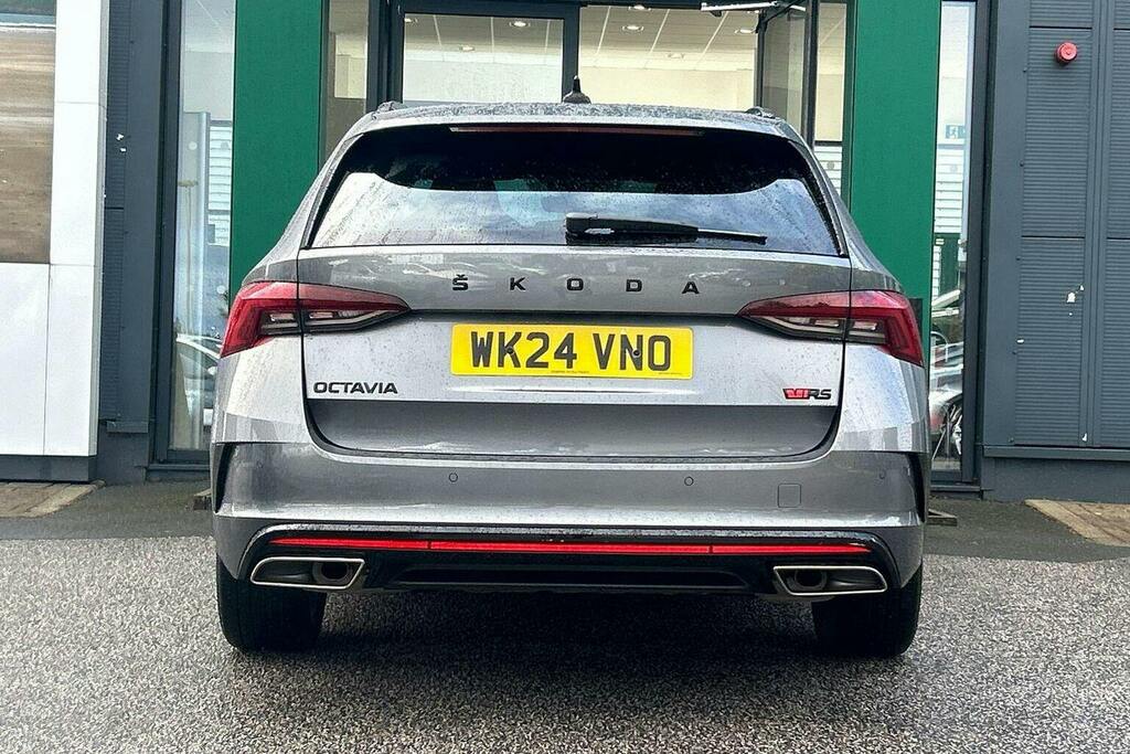 Skoda Octavia 2.0 Tsi Vrs Estate Dsg Grey #4