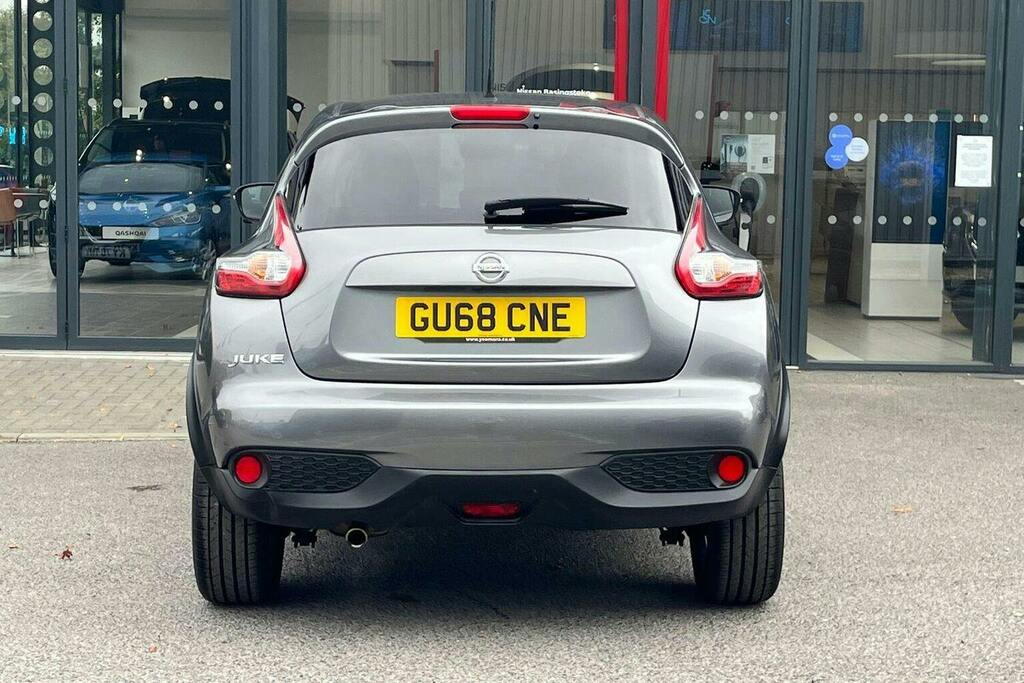 Nissan Juke Acenta White #4