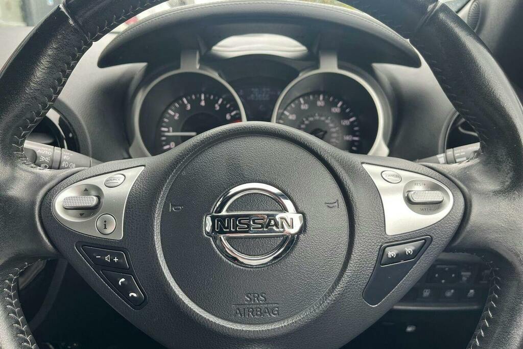 Nissan Juke Acenta White #13