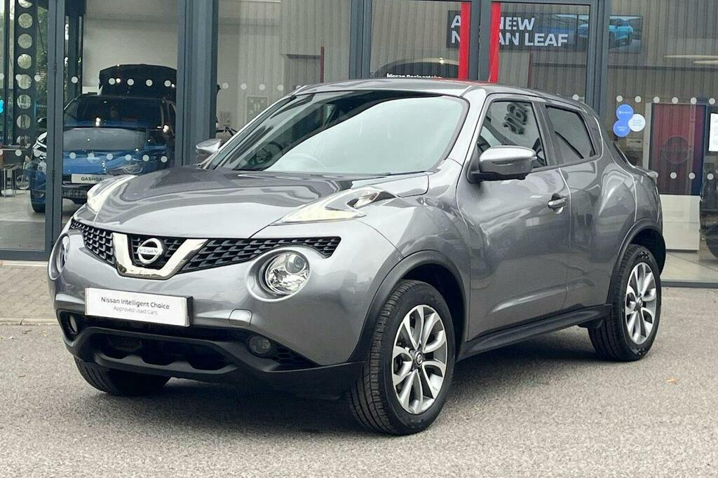 Nissan Juke Acenta White #7