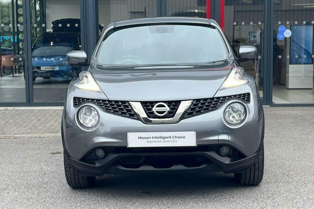 Nissan Juke Acenta White #8