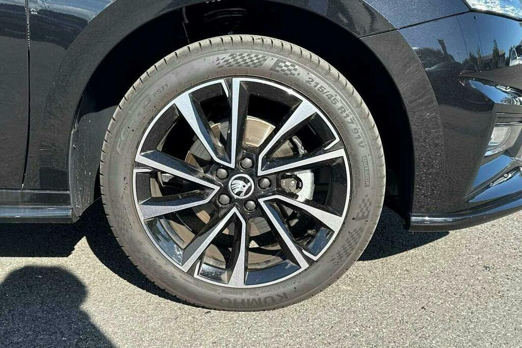 Skoda Fabia 1.0 Tsi Monte Carlo Hatchback Black #5