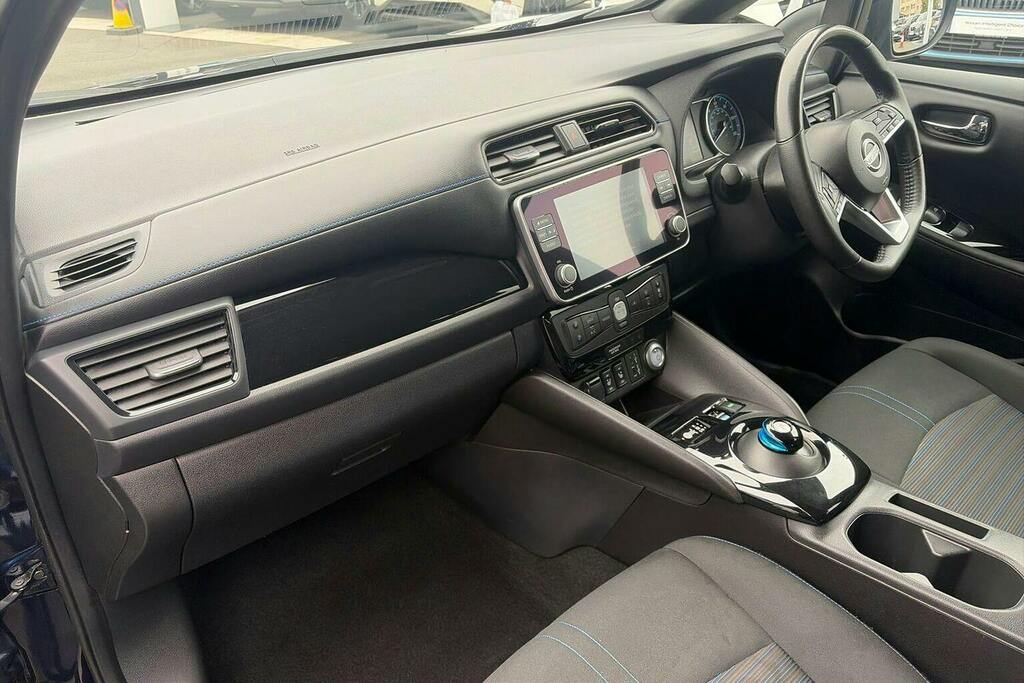 Nissan Leaf 62Kwh E N-connecta Hatchback 2 Grey #15