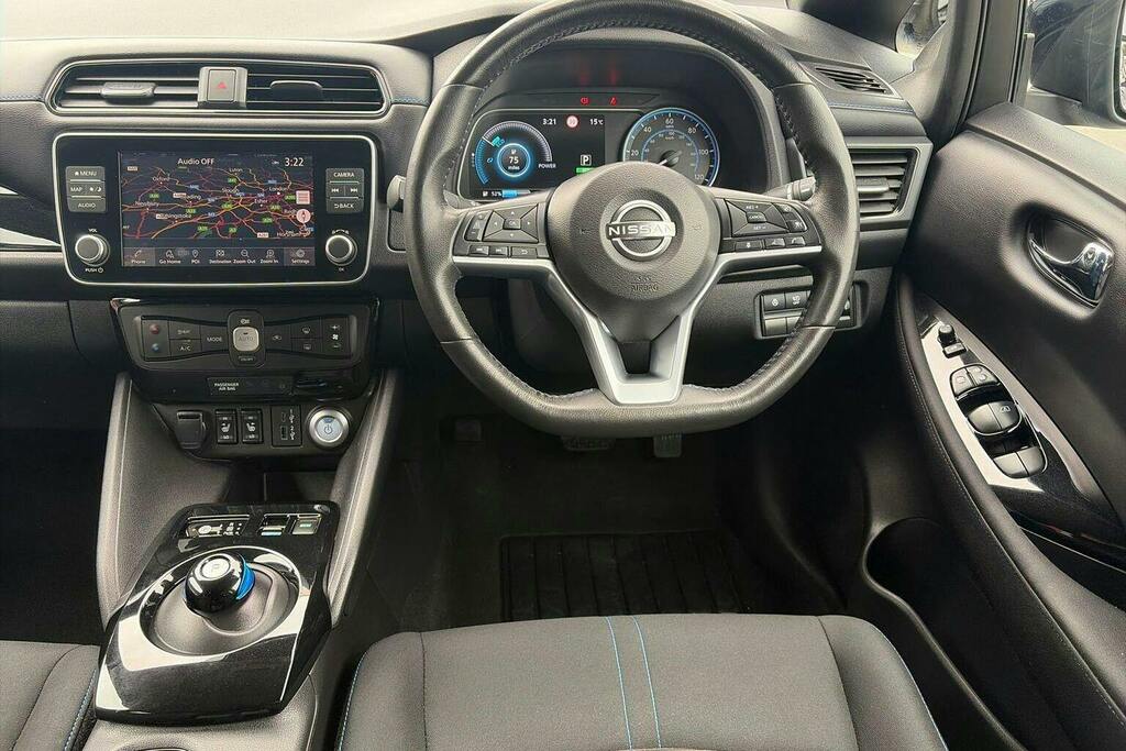 Nissan Leaf 62Kwh E N-connecta Hatchback 2 Grey #12