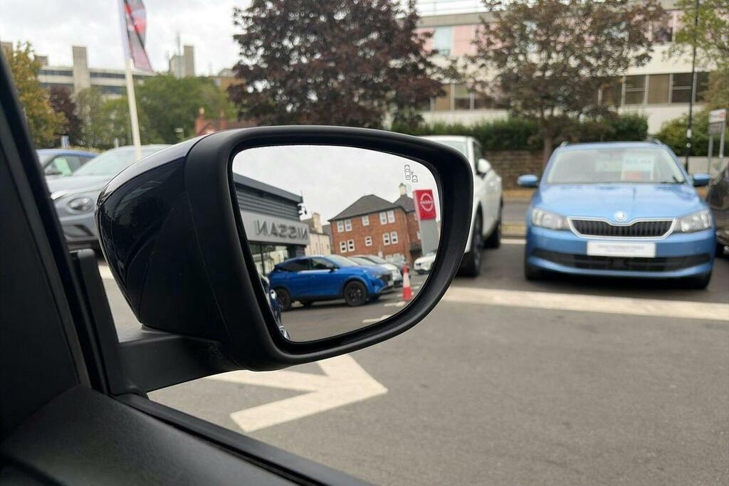 Nissan Leaf 62Kwh E N-connecta Hatchback 2 Grey #23