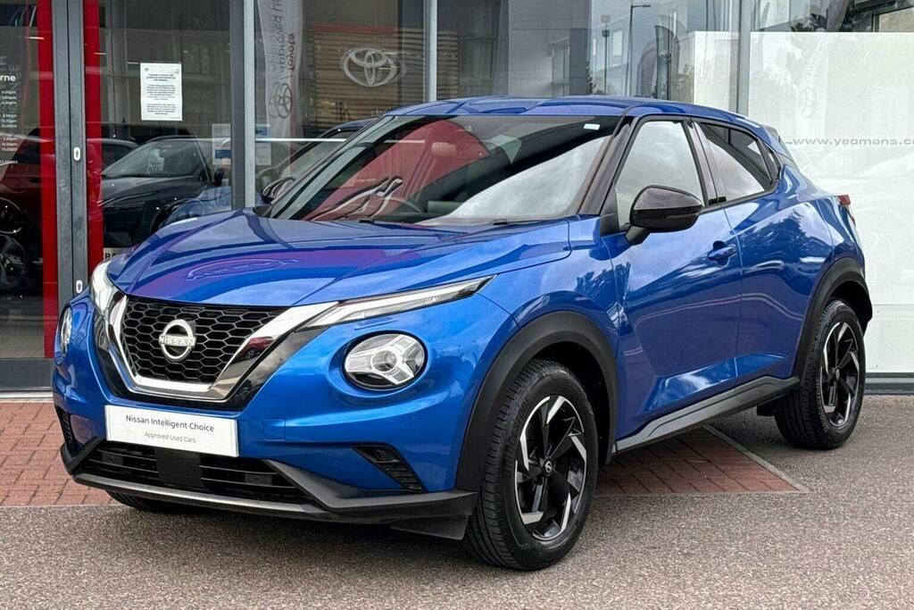 Nissan Juke Tekna Black #7