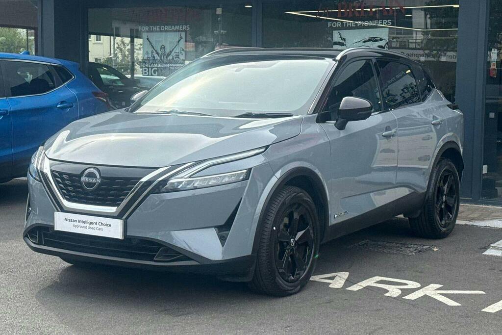 Nissan Qashqai Tekna Silver #7