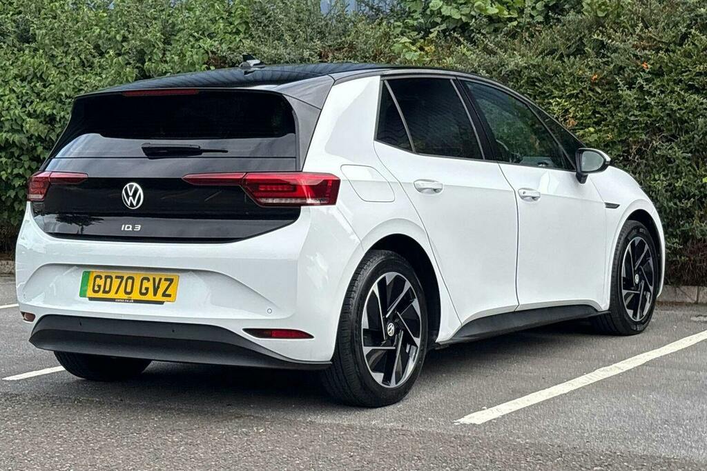 Volkswagen ID.3 Pro Performance 58Kwh Life Hatchback White #3