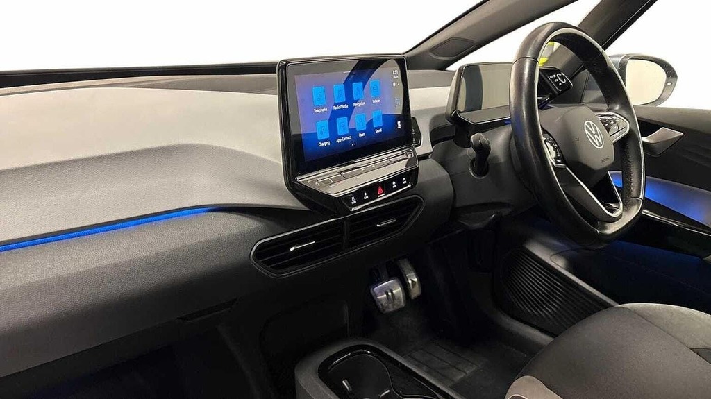Volkswagen ID.3 Pro Performance 58Kwh Family Hatchback Electri Blue #2