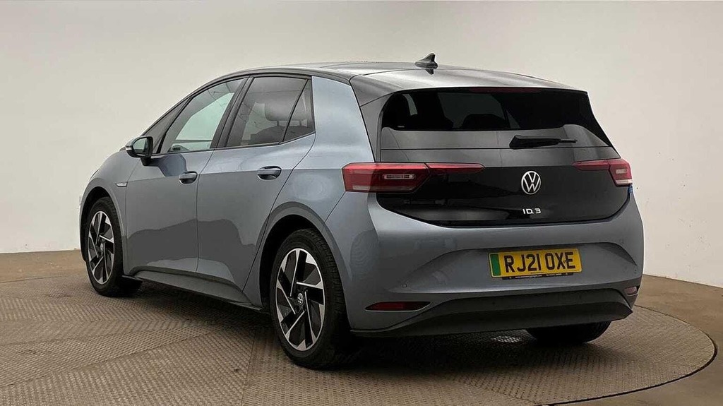 Volkswagen ID.3 Pro Performance 58Kwh Family Hatchback Electri Blue #3