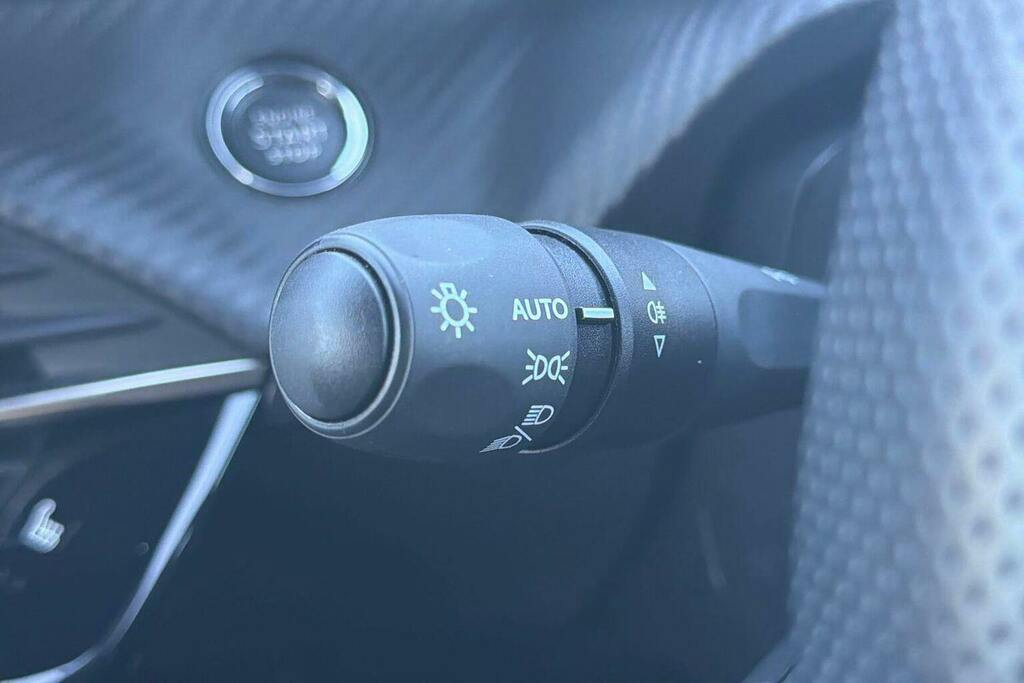 Peugeot 208 Hatchback Grey #47