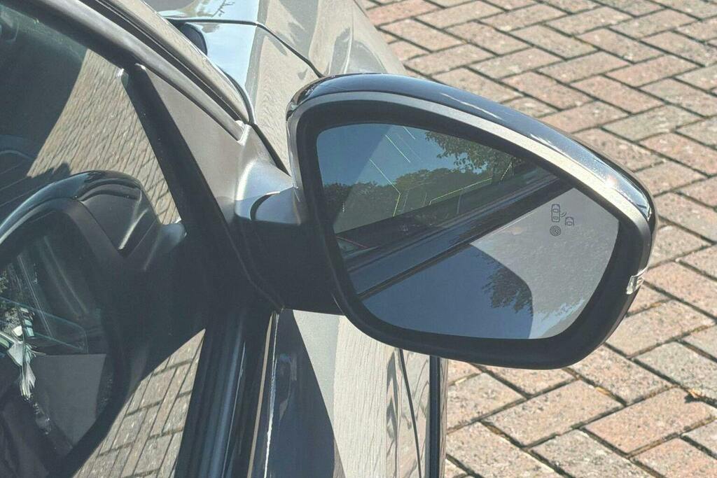 Peugeot 208 1.2 Gt Premium Hatchback Hybrid E Dsc6 Grey #6