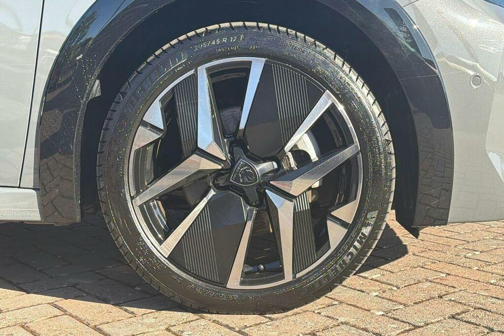 Peugeot 208 Hatchback Grey #15
