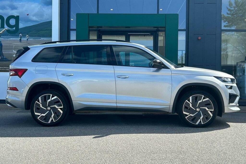 Skoda Kodiaq 2.0 Tsi Vrs Suv Dsg 4Wd Silver #2