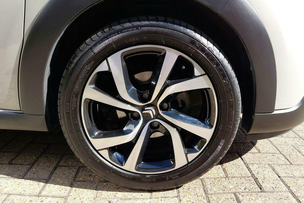 Citroen C3 1.2 Puretech C-series Edition Euro 6 Ss  #9