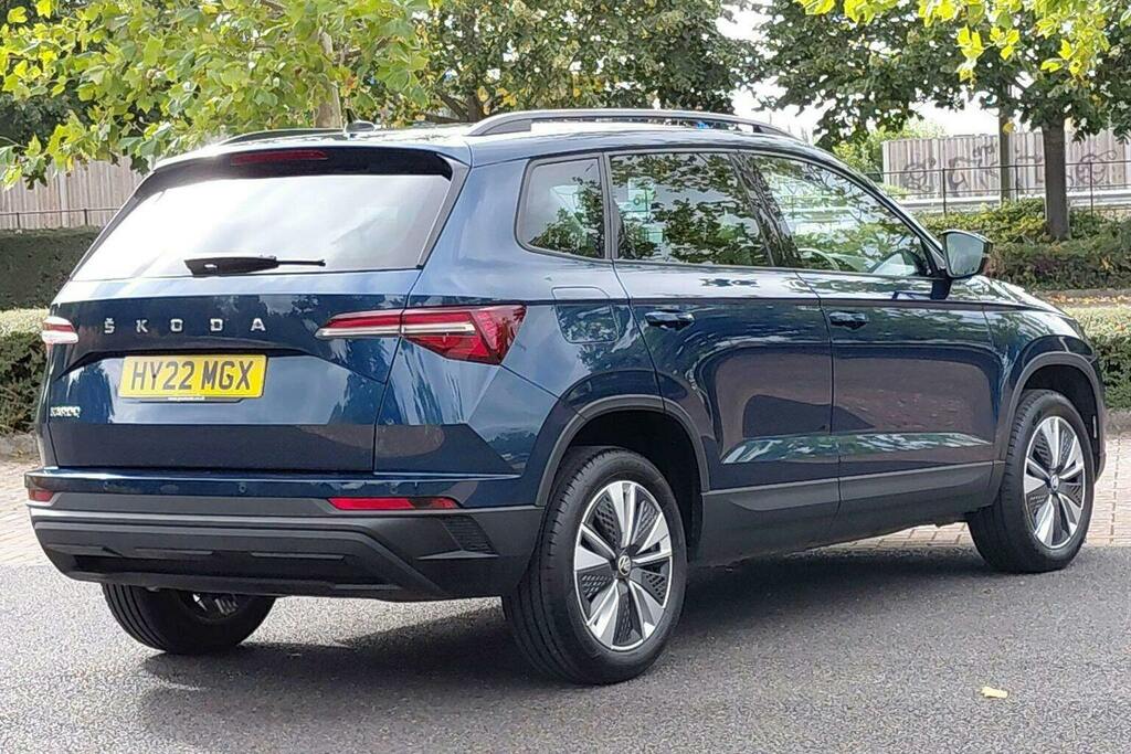 Skoda Karoq 1.5 Tsi Act Se Drive Suv Blue #3