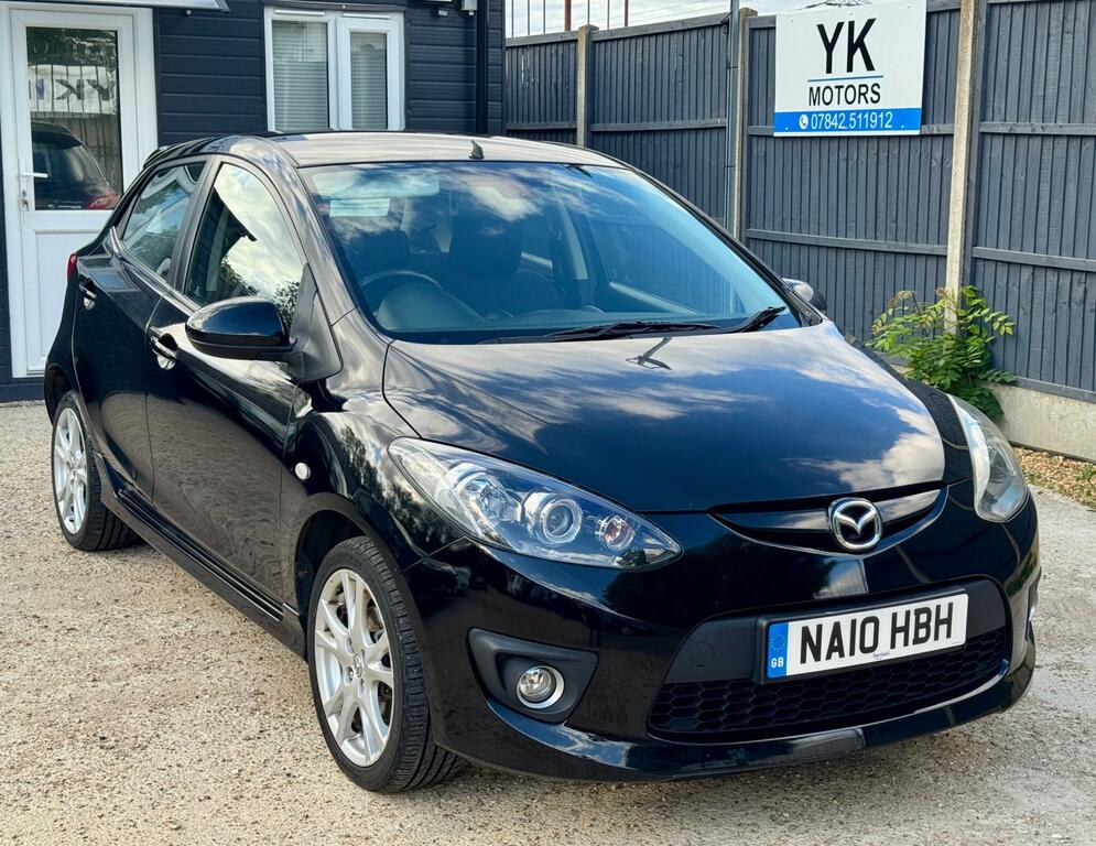 Mazda 2 Sport Black #2