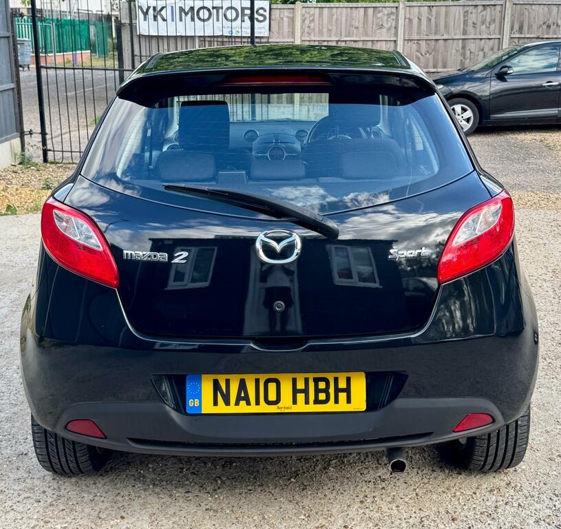 Mazda 2 Sport Black #6